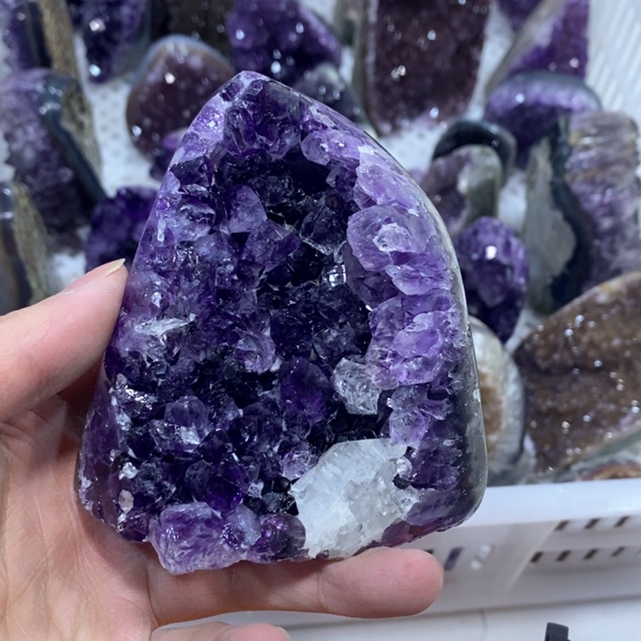 紫晶摆件摆件未镶嵌