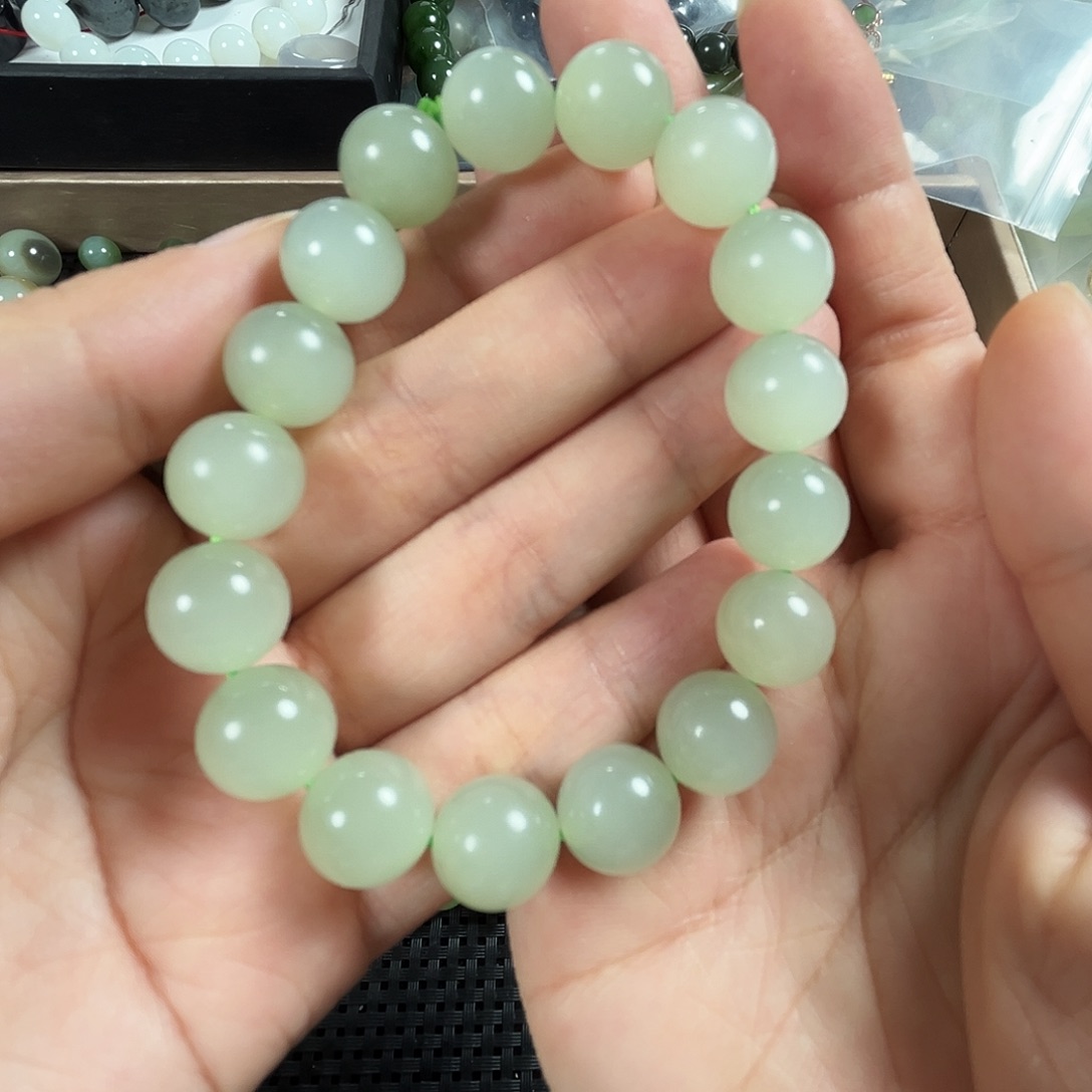 手串未镶嵌和田玉