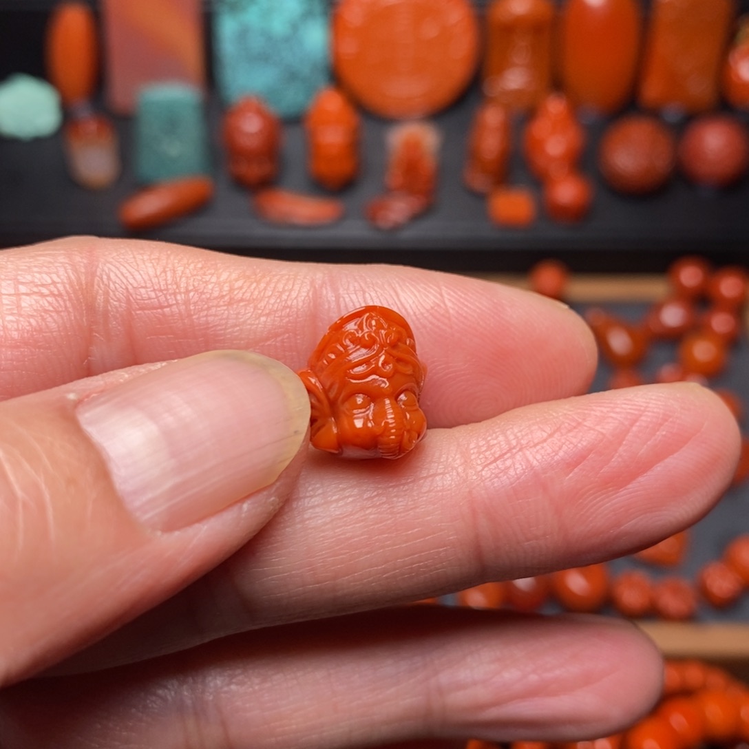 南红玛瑙精工配饰未镶嵌不****）