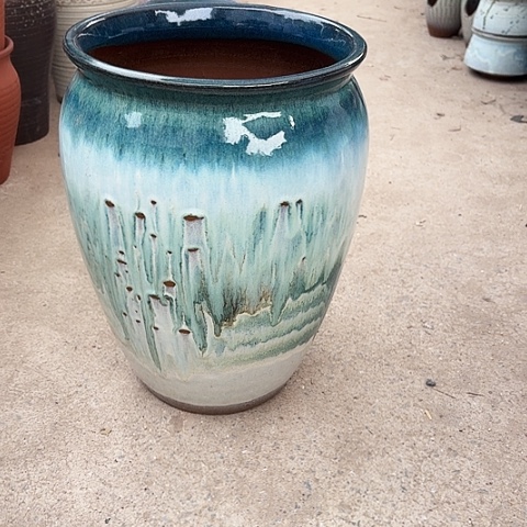 口26高36瑕疵盆子。