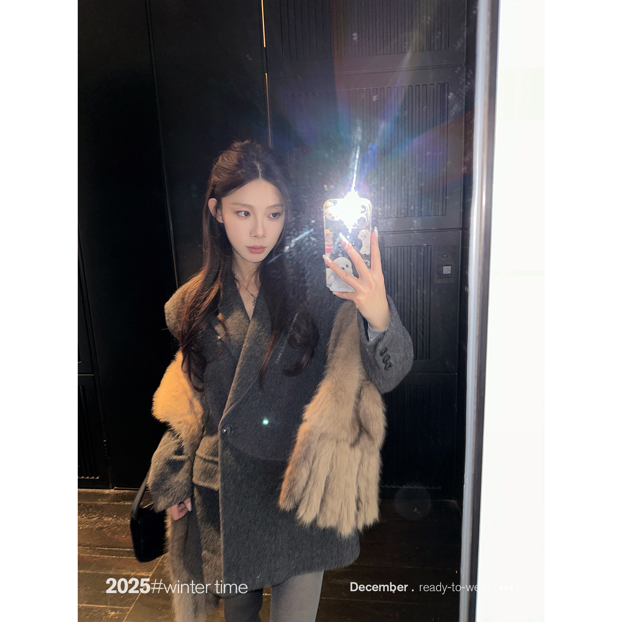 SUNONEONE 自带垫肩灰色短款羊毛绒感呢子大衣女冬加厚外套H1694W