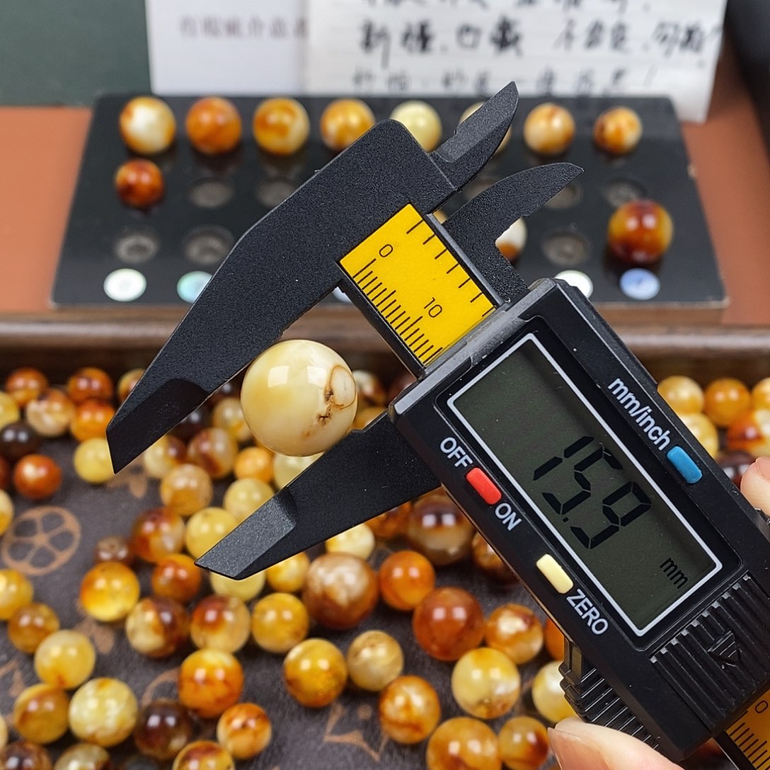 琥珀未镶嵌裸石蜜蜡986