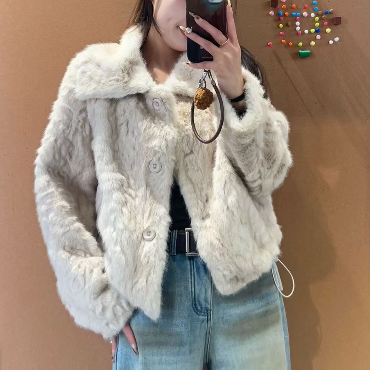 A592刘梅家毛毛外套