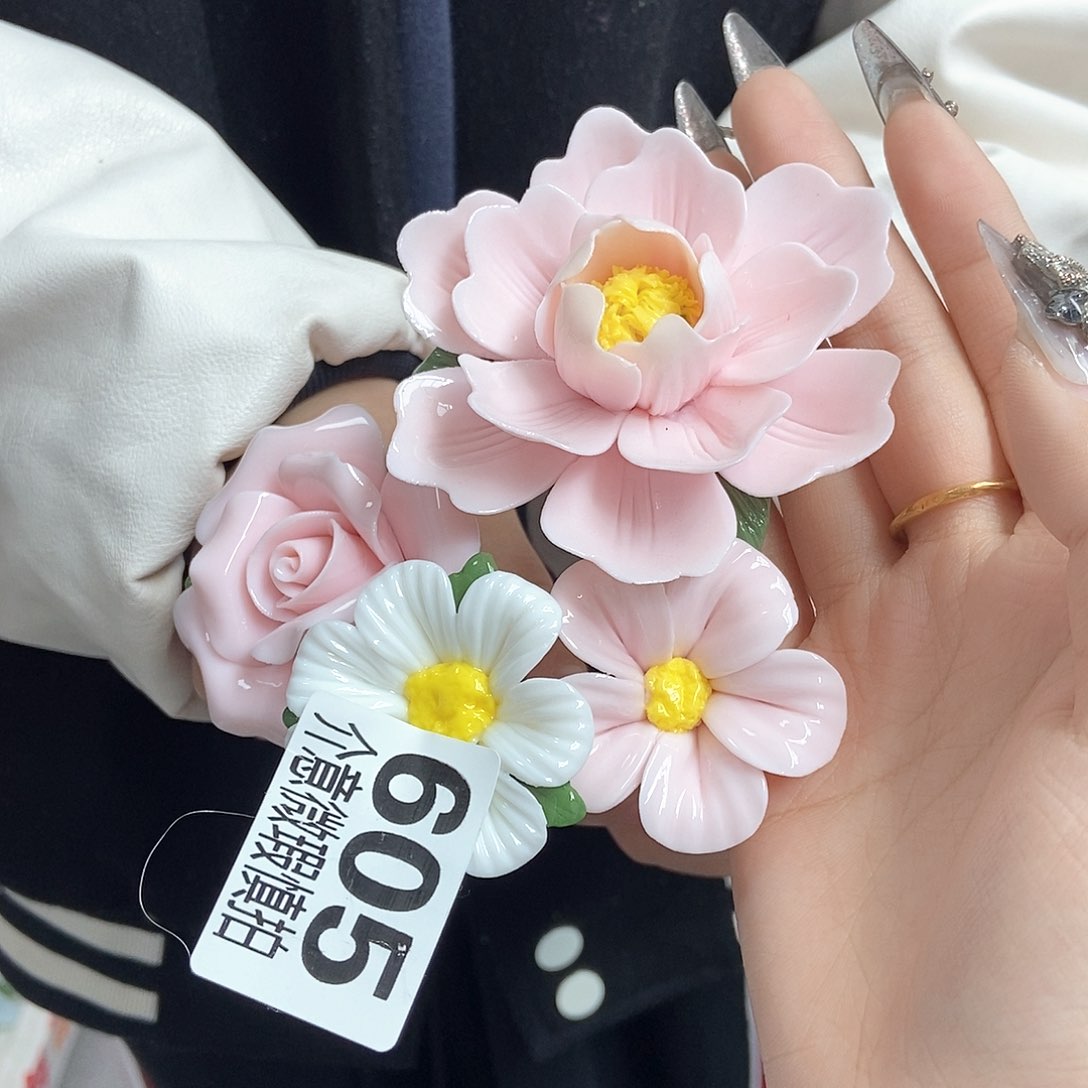 陶瓷设计风格现代