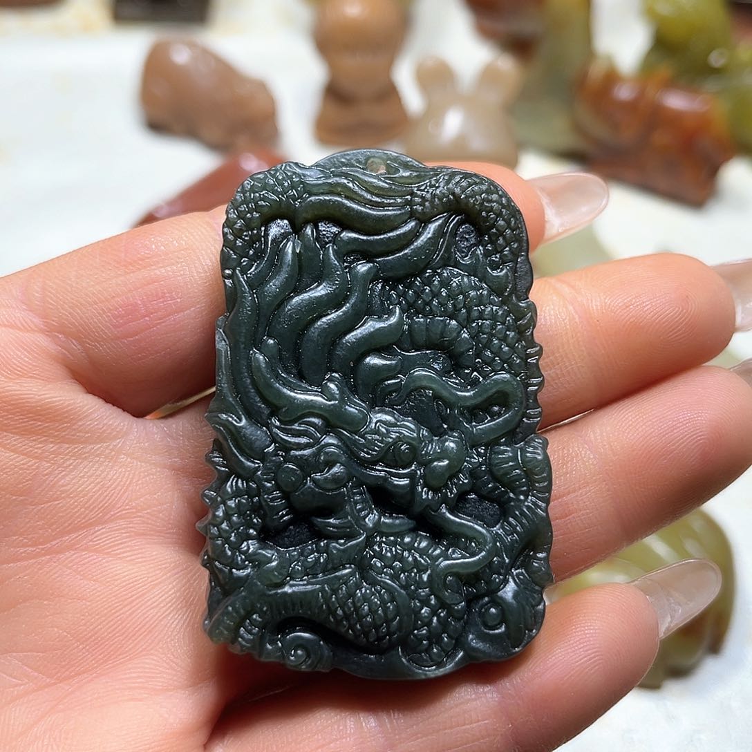 白玉菩提吊坠白玉菩提吊坠