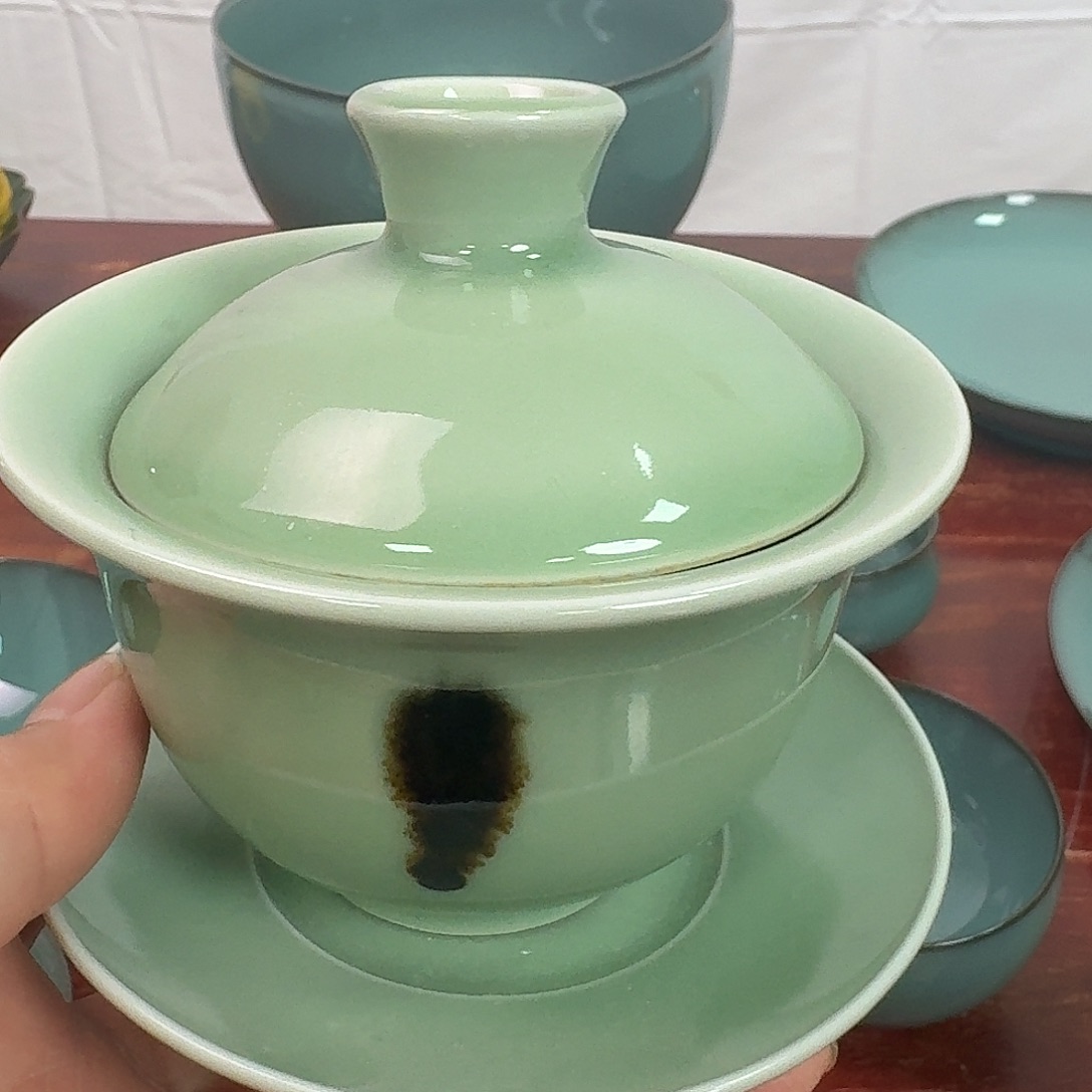 梅子青点彩三才盖碗