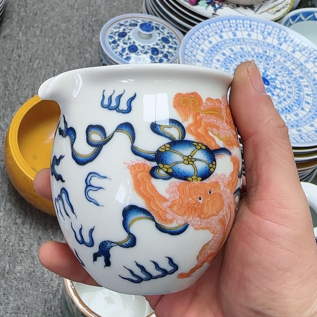 摆件瓷器的工艺技术水平