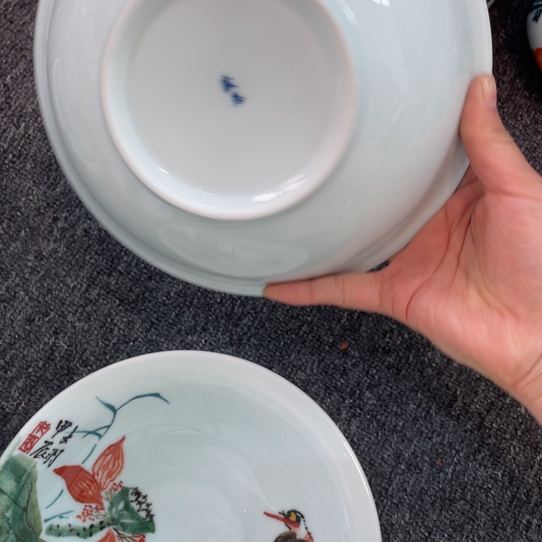 圆圆的圆圈是一个圆圈的形状和形状组成
