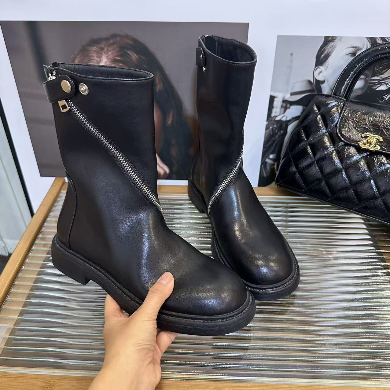 【LX】时尚休闲百搭黑色厚底英伦风圆头短靴24XZ662LX