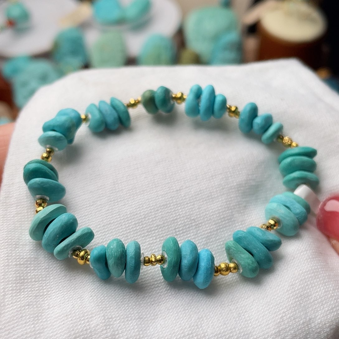 绿松石珠宝奇石18K金镶嵌