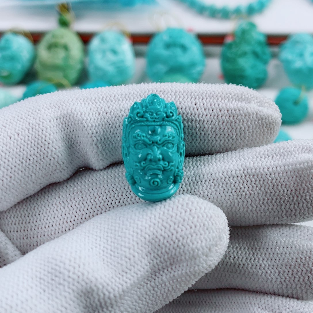 绿松石未镶嵌车挂