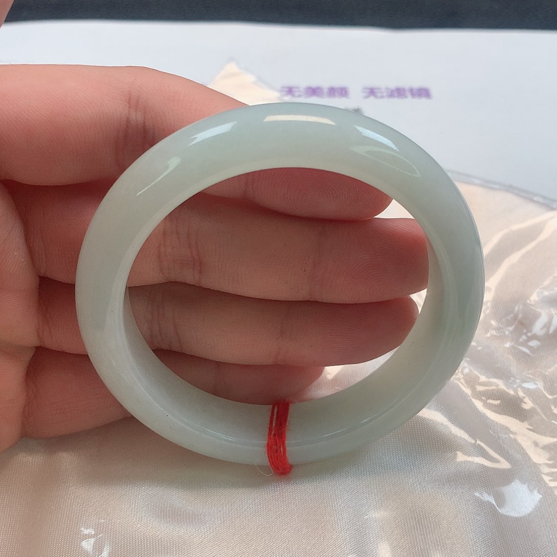 翡翠手镯未镶嵌295号