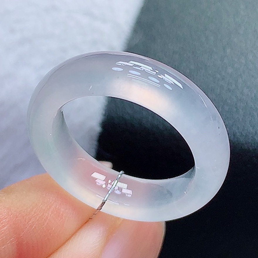 天然A货翡翠戒指高冰透白月光14-15号戒圈内径17.3宽5.9厚4.1起钢