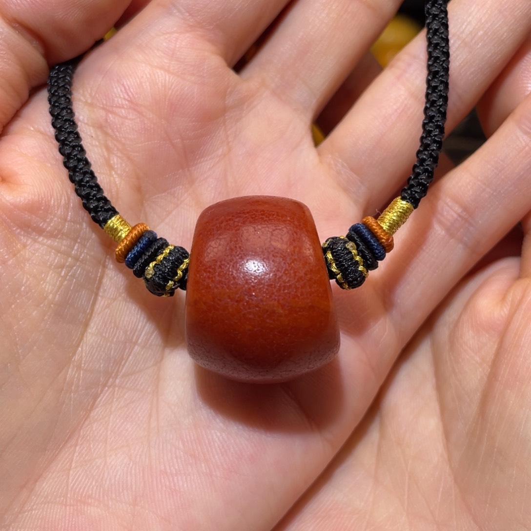 【闪购商品】琥珀裸石未镶嵌马蹄