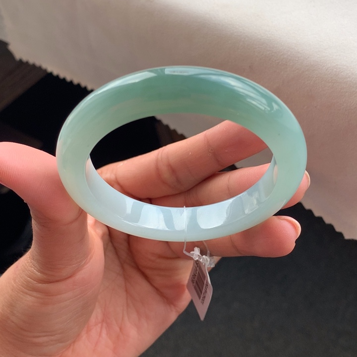 翡翠手镯未镶嵌翡翠手镯54