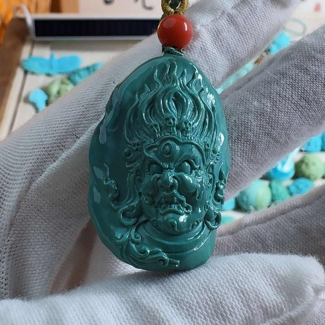 绿松石珠宝奇石未镶嵌原矿绿松石高瓷大黑天吊坠挂件手串配饰牌子