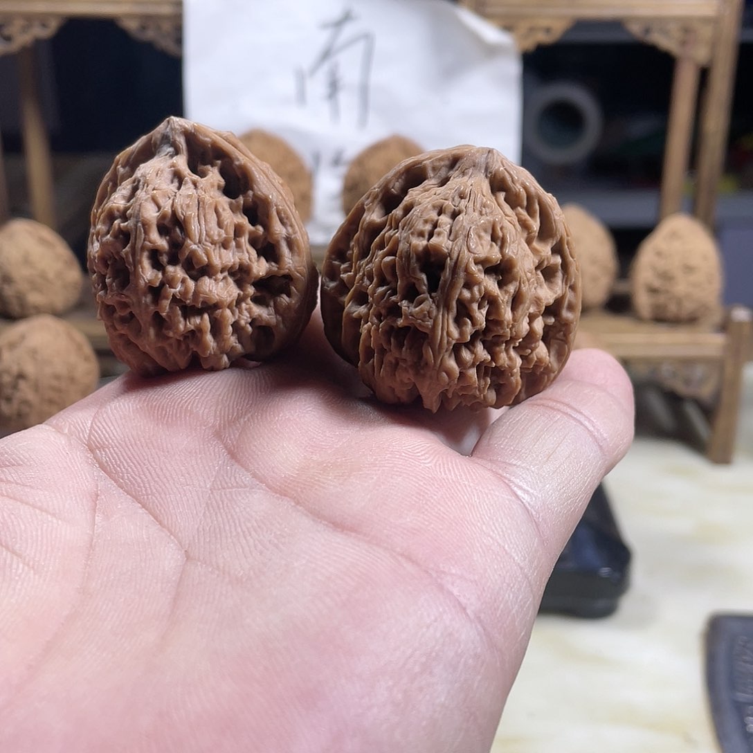 桃核吊坠l***e文玩核桃南将石