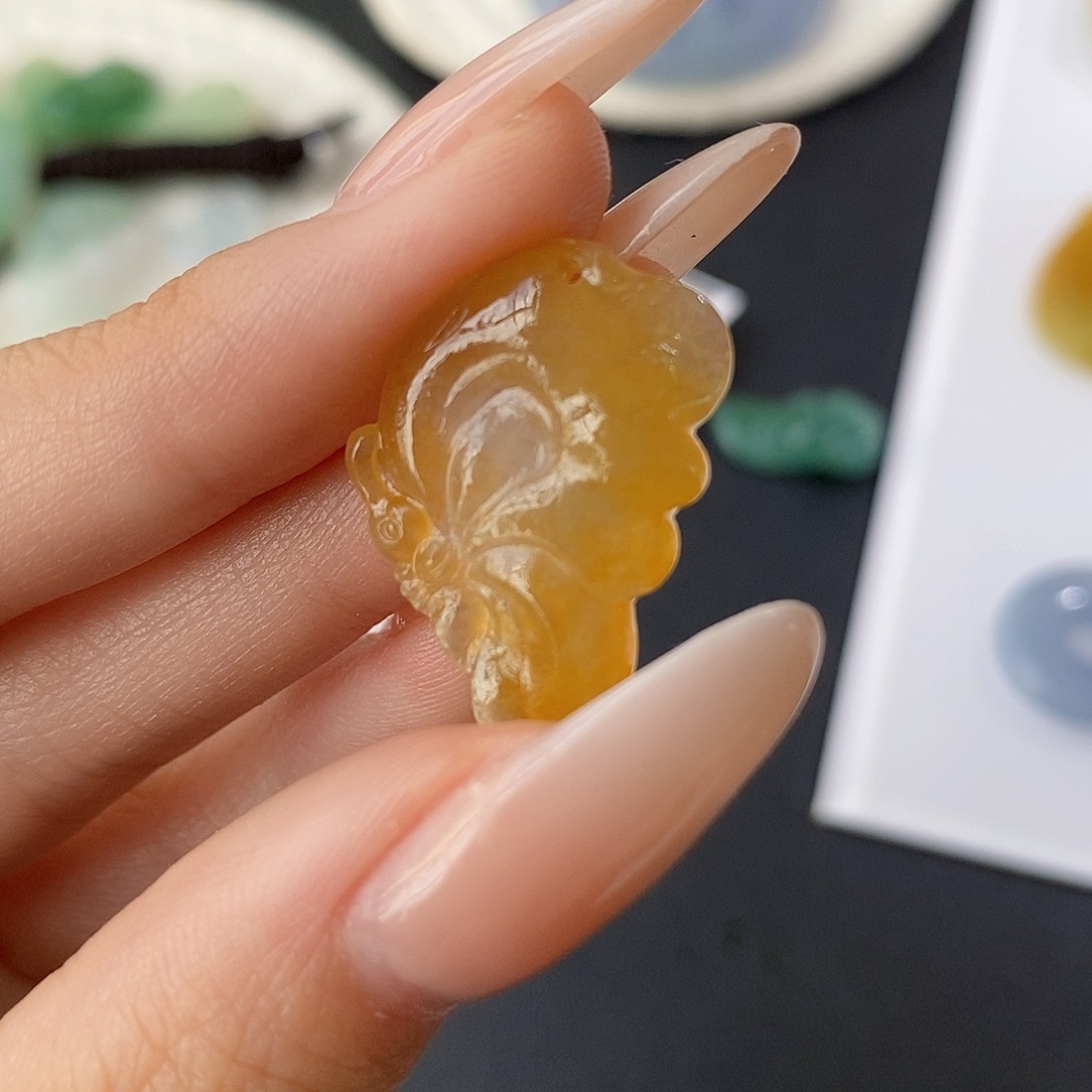 未镶嵌定制翡翠未镶嵌定制翡翠