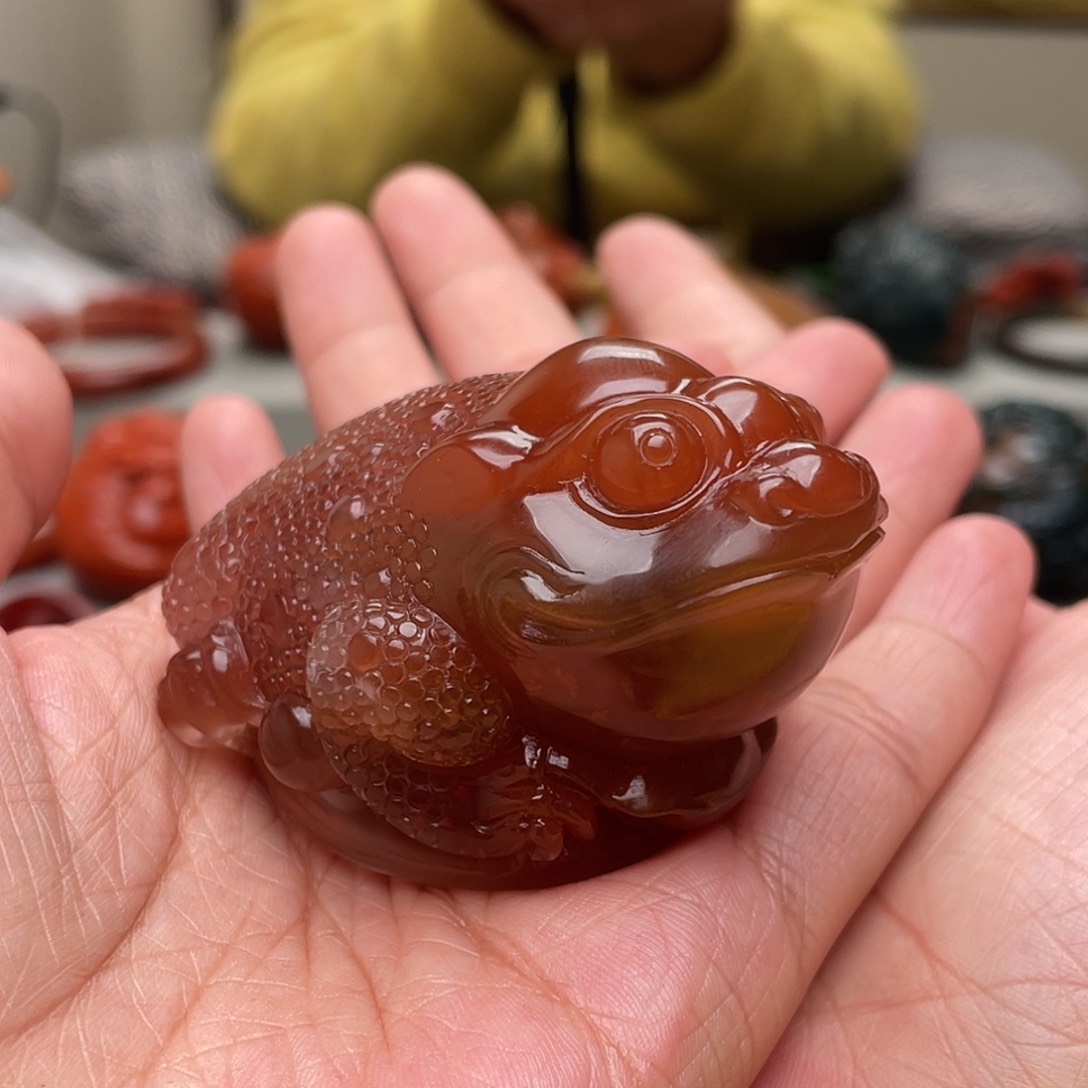 南红玛瑙摆件未镶嵌