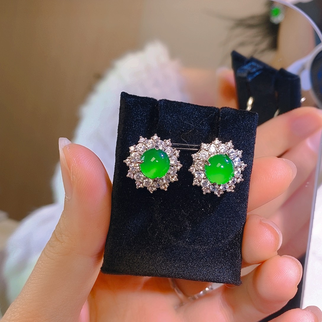 锆石铜合金白富美