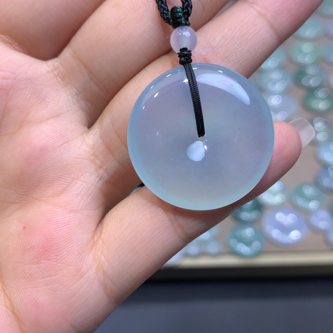 翡翠未镶嵌颈饰平安扣27.2*5.9