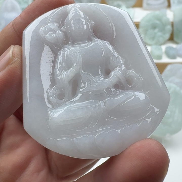 翡翠未镶嵌颈饰天然缅甸A货翡翠