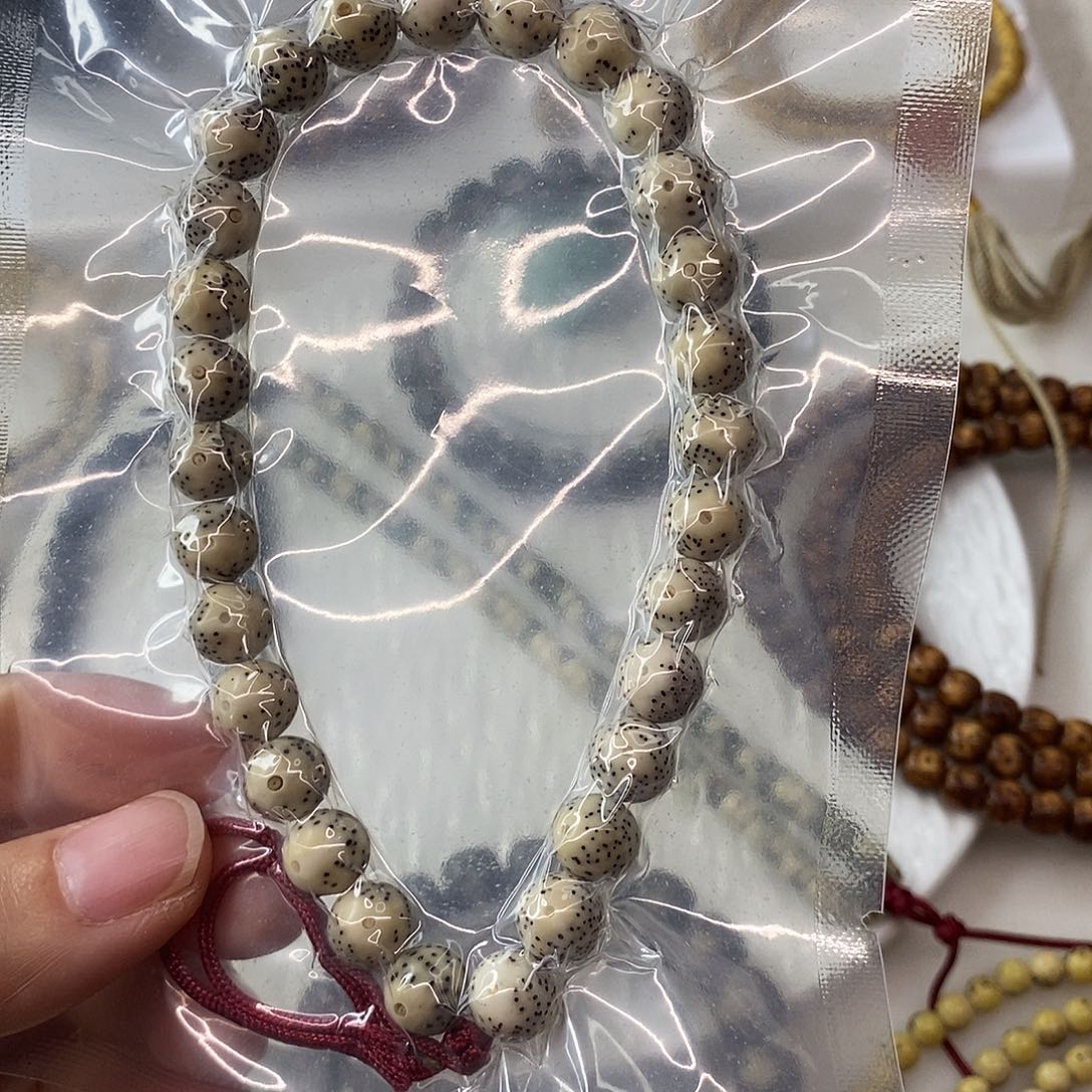 克***歌手串星月菩提卡9圆珠手持瓷白C