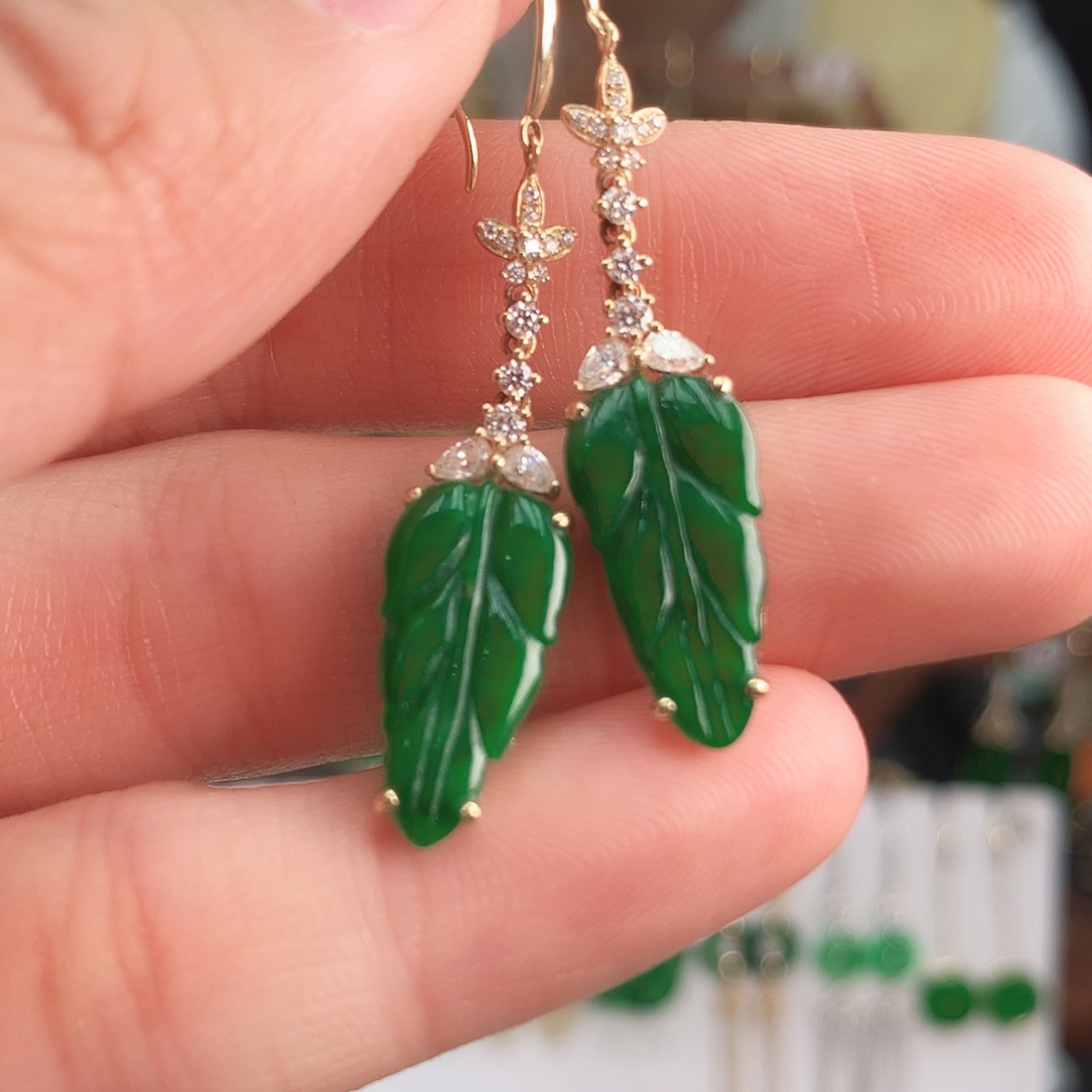 翡翠耳饰18K金镶嵌耳饰