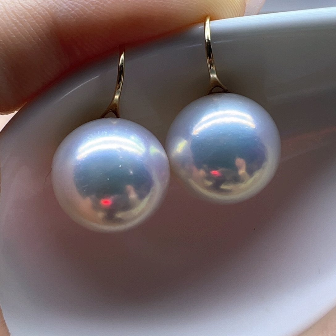 18K金镶嵌淡水珍珠耳饰