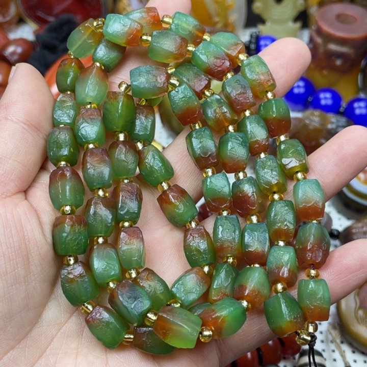 玛瑙/玉髓颈饰未镶嵌