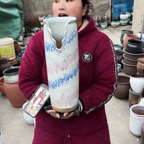 口14高42瑕疵盆子。