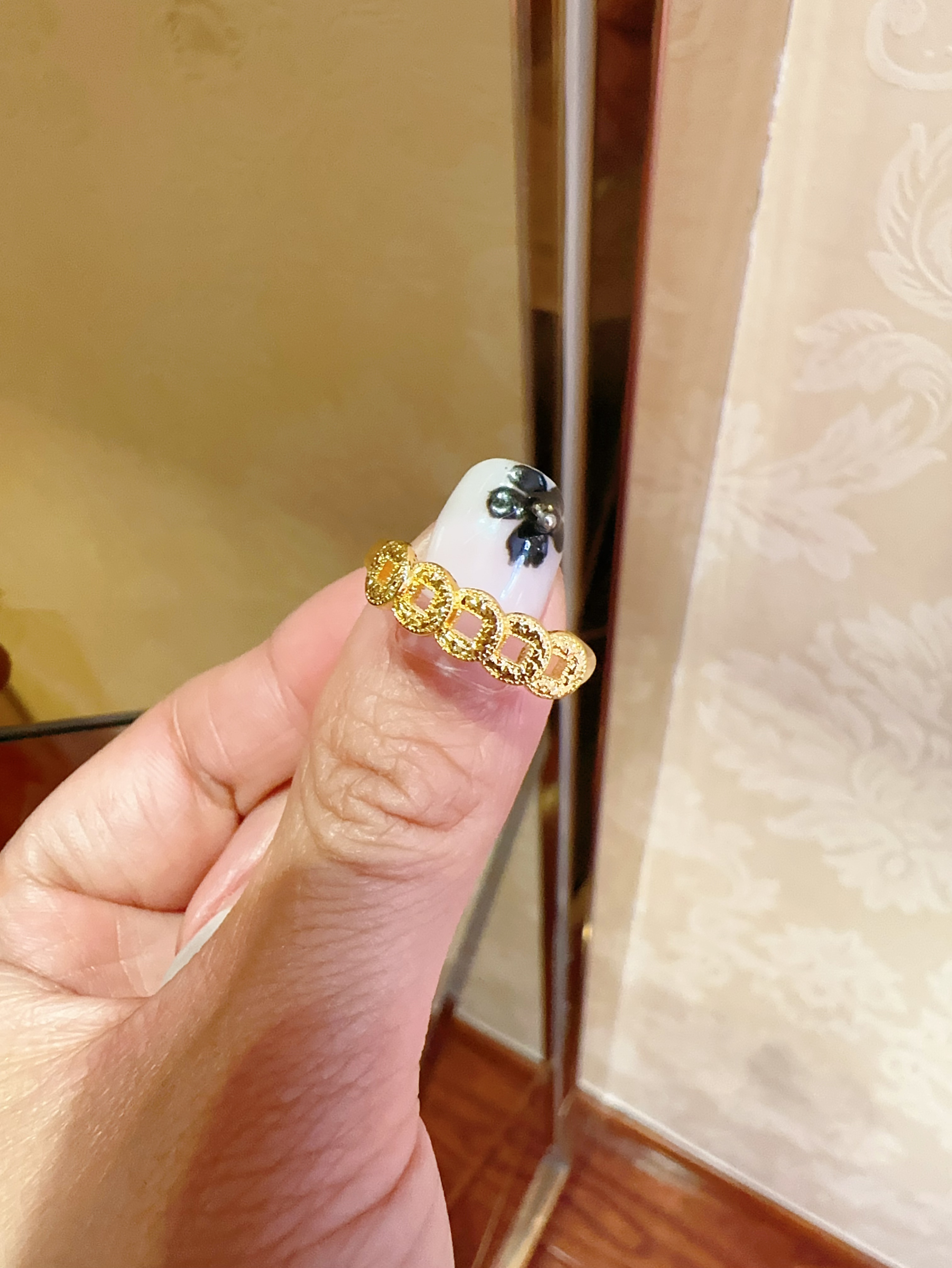 铜合金戒指 精美铜钱戒指