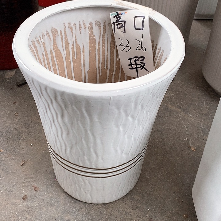 花盆陶瓷的制作中号
