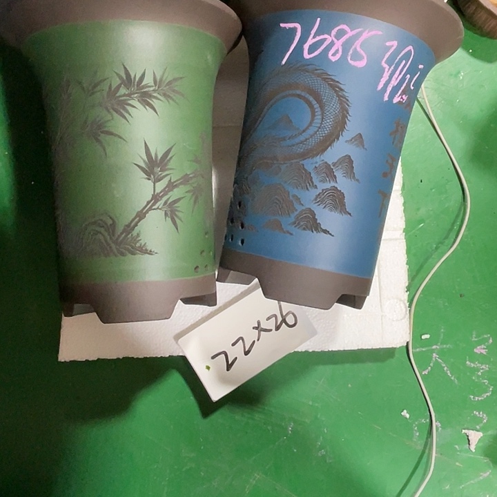 大***、花盆紫砂微瑕大号