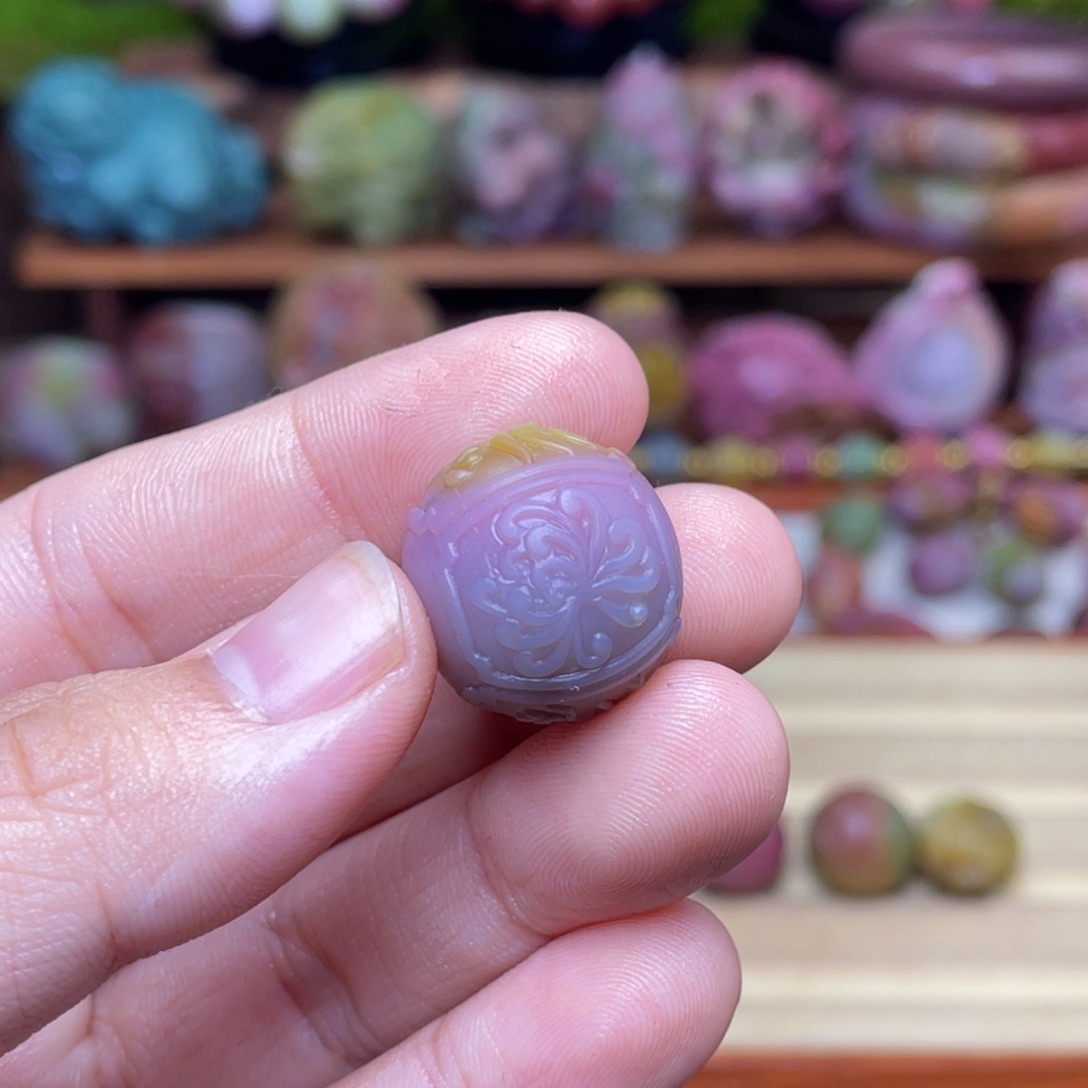 玛瑙/玉髓珠宝半成品未镶嵌大****脸盐源玛瑙