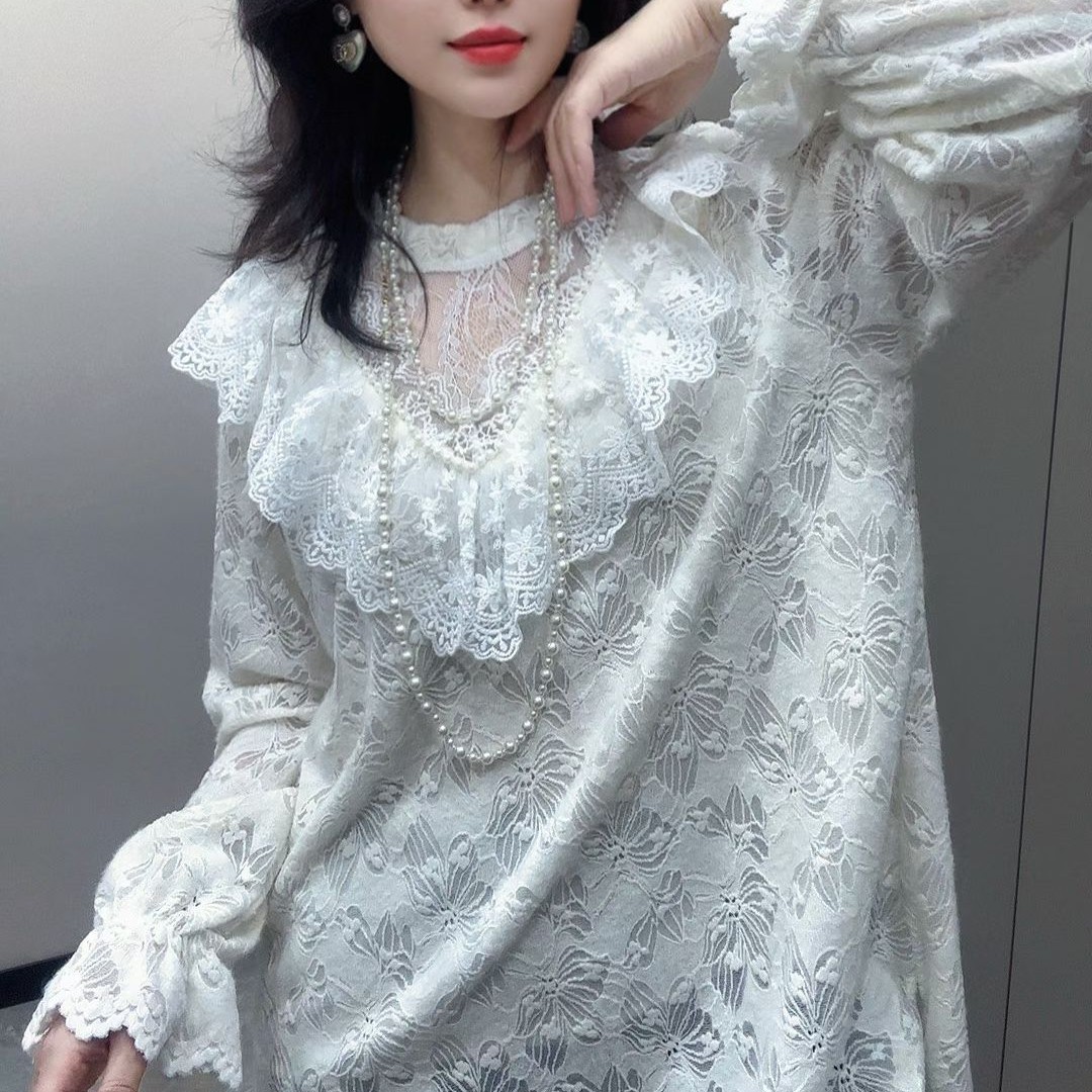 秋冬大码女装胖MM显瘦气质宽松蕾丝衫洋气减龄遮肉超仙内搭上衣潮