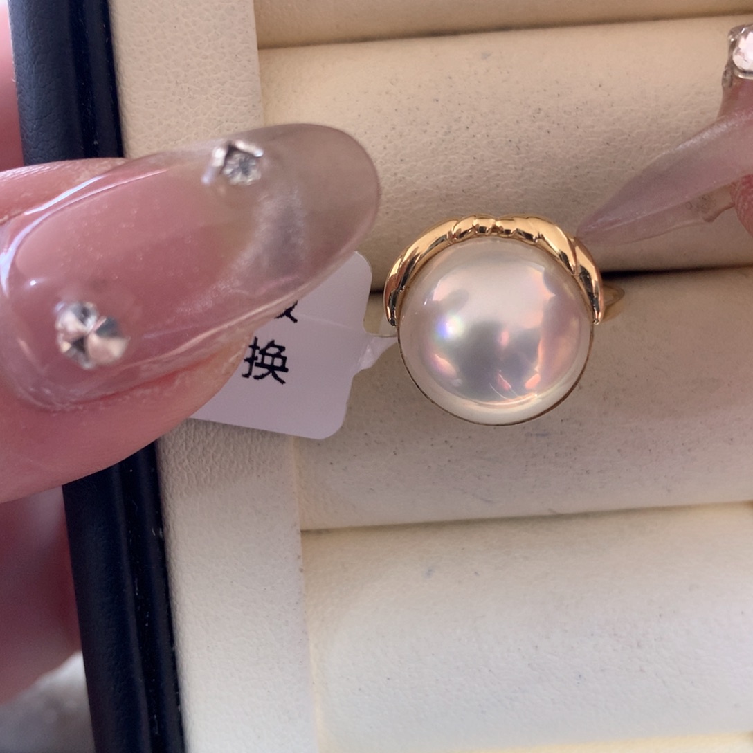 拼合珍珠（马贝珠）戒指18K金镶嵌