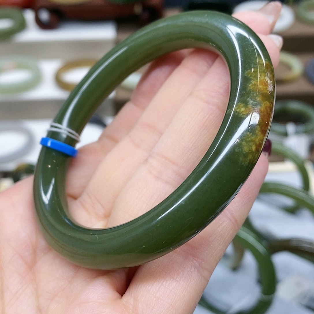 【闪购商品】和田玉未镶嵌手镯