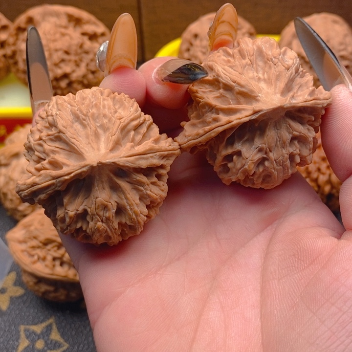 核**猫苹果园44尺寸文玩核桃