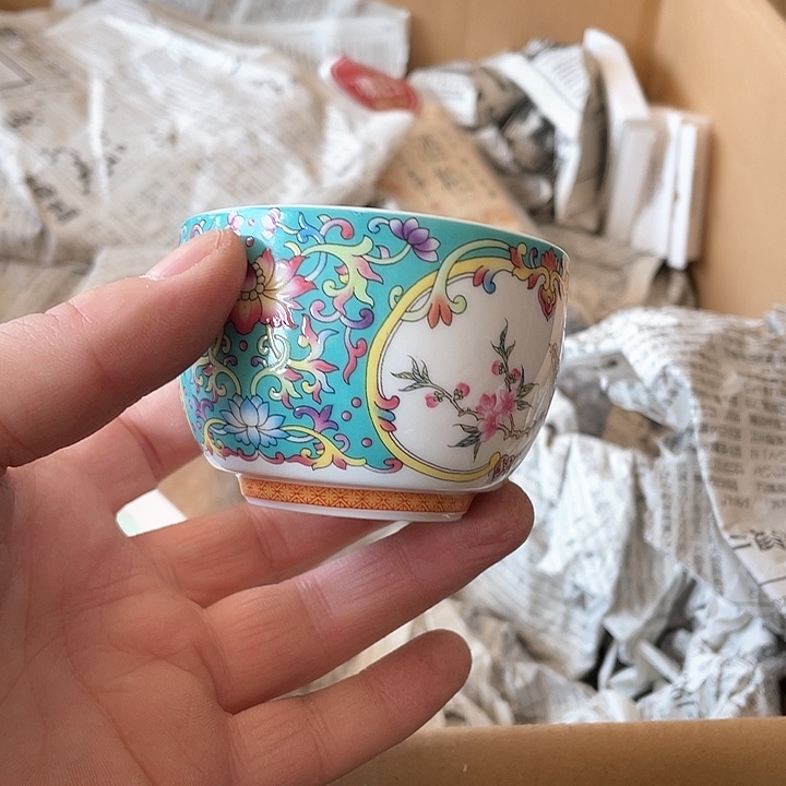 机器猫瓷器杂货铺b****y