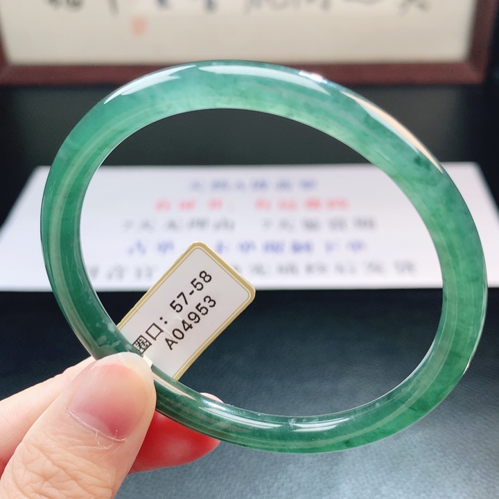 翡翠未镶嵌手镯翡翠手镯115