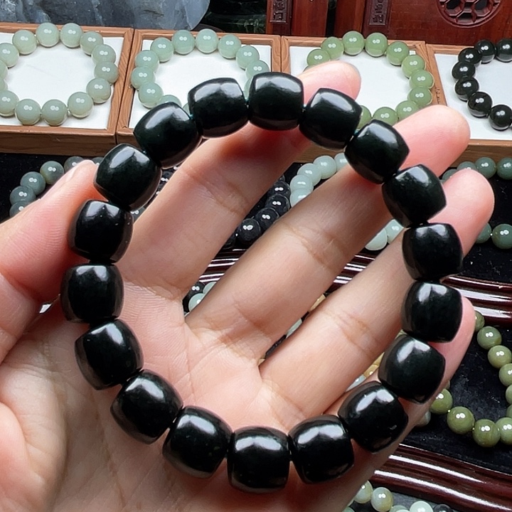 小***北和田玉未镶嵌手串