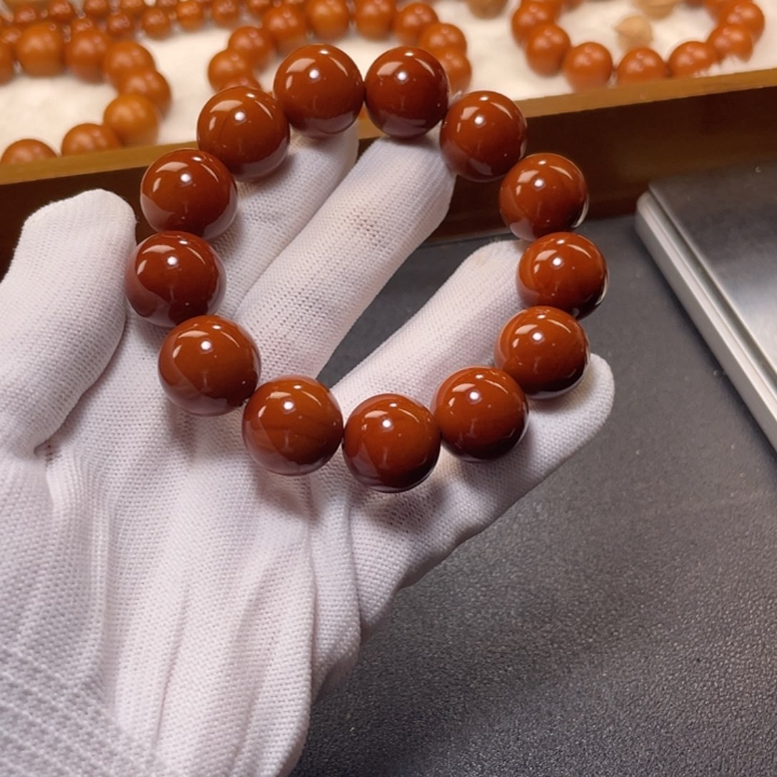 橄榄核吊坠1.7➕树全品铁核小孔不议价