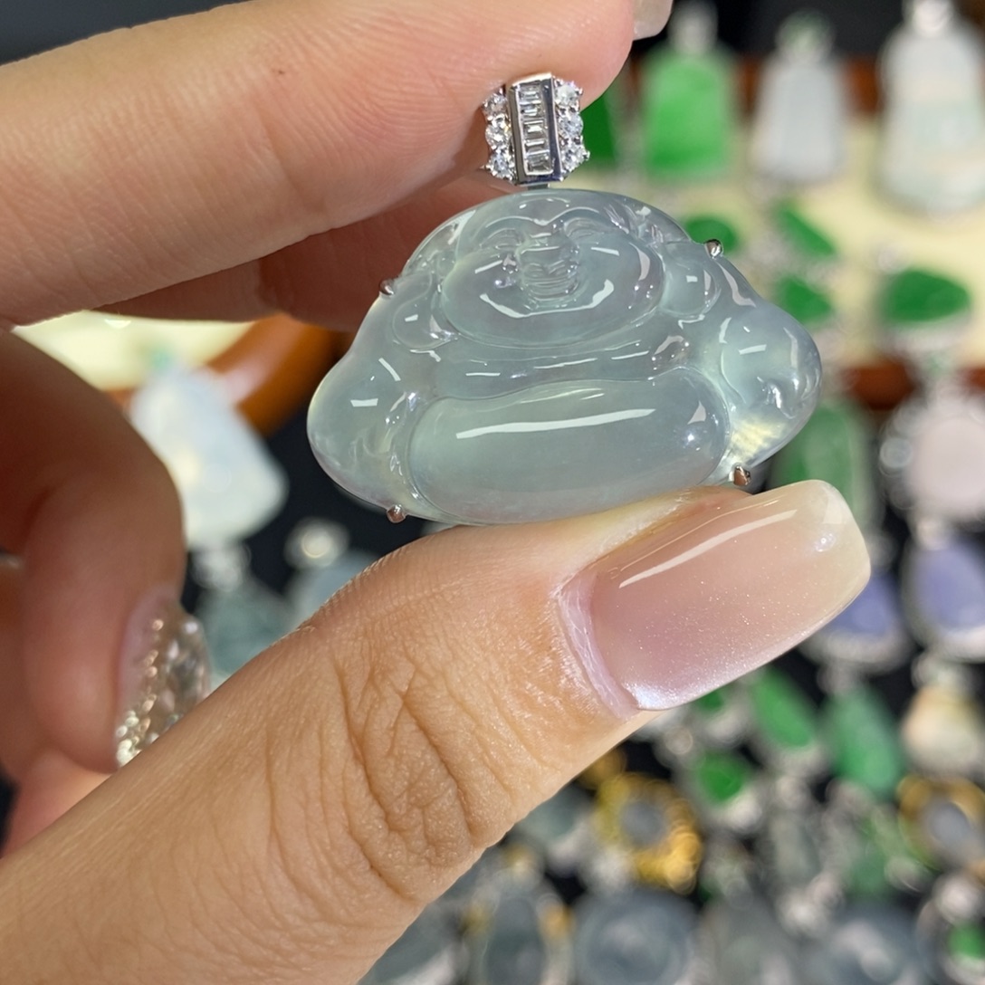 翡翠18K金镶嵌颈饰A货翡翠