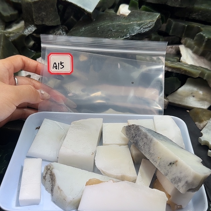 双***双和田玉未镶嵌珠宝半成品