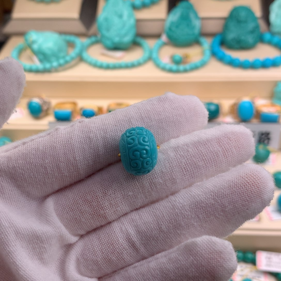 绿松石珠宝奇石未镶嵌15.3mm