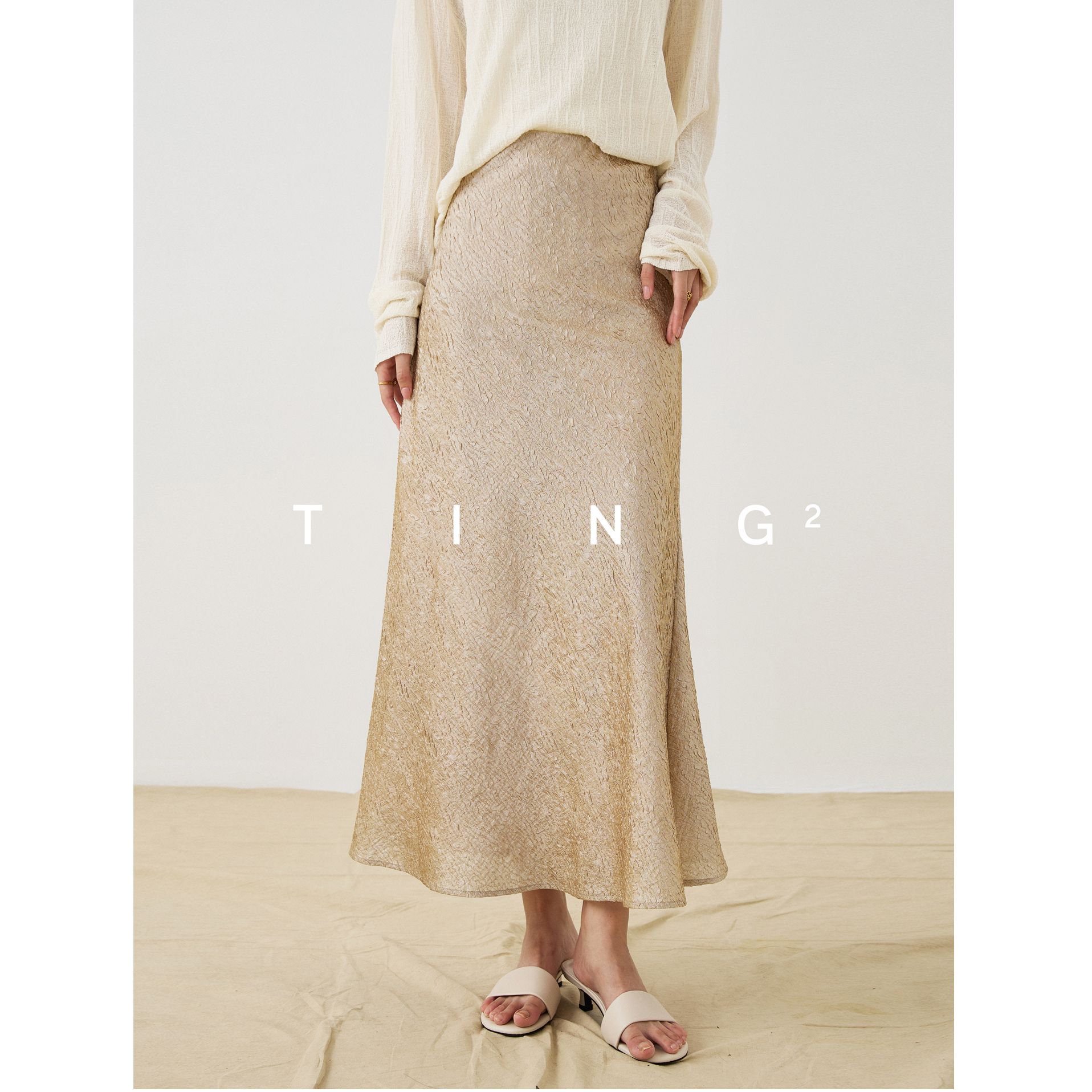 美人鱼半裙 特殊金属光泽肌理感3D压褶鱼尾半身裙