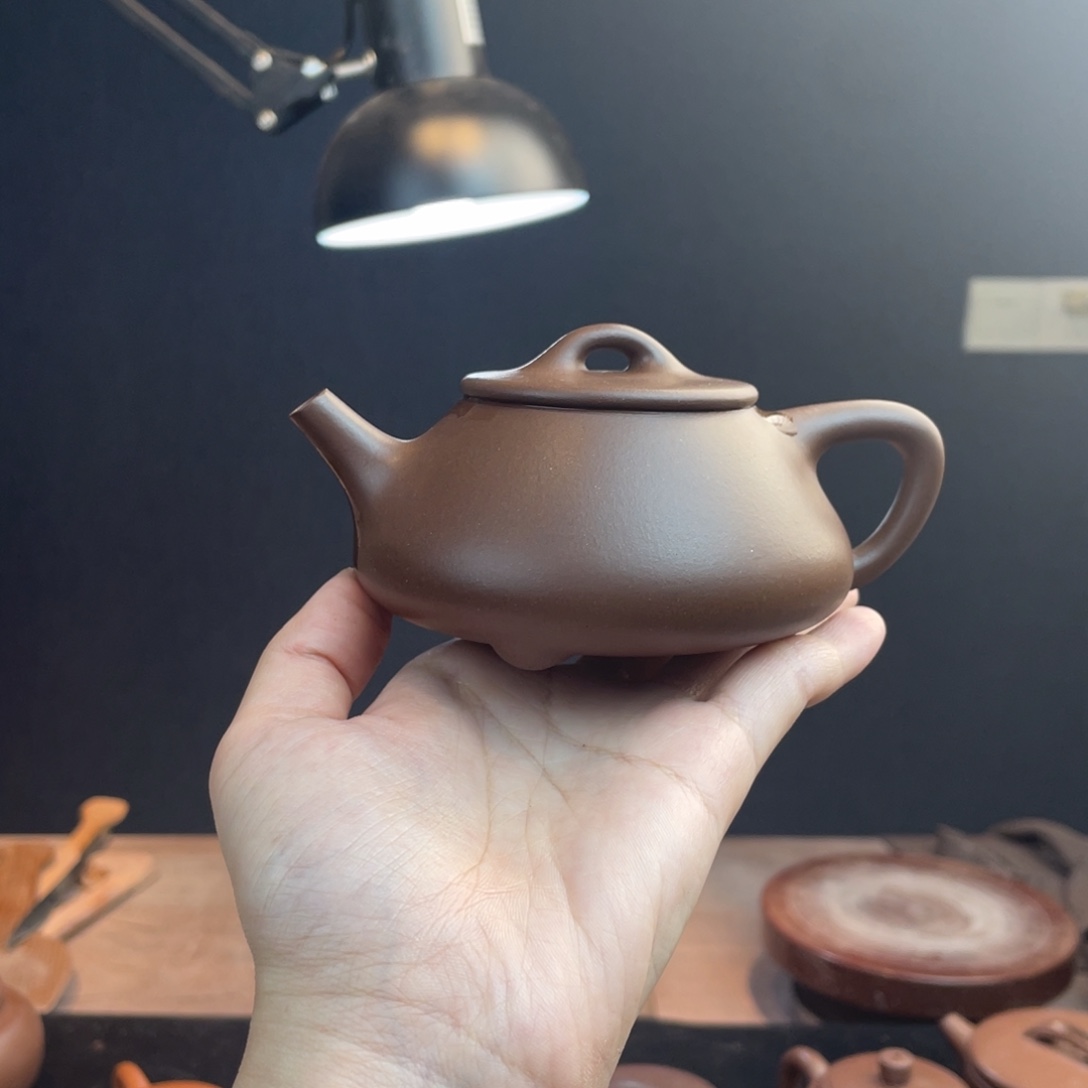 茶壶紫砂半手工底槽清平盖石瓢190cc