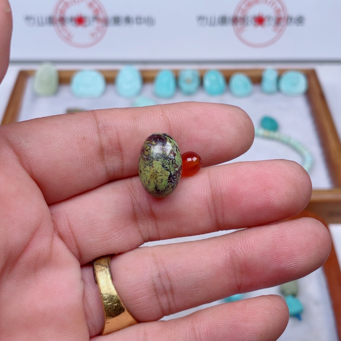 颈饰未镶嵌南红玛瑙570