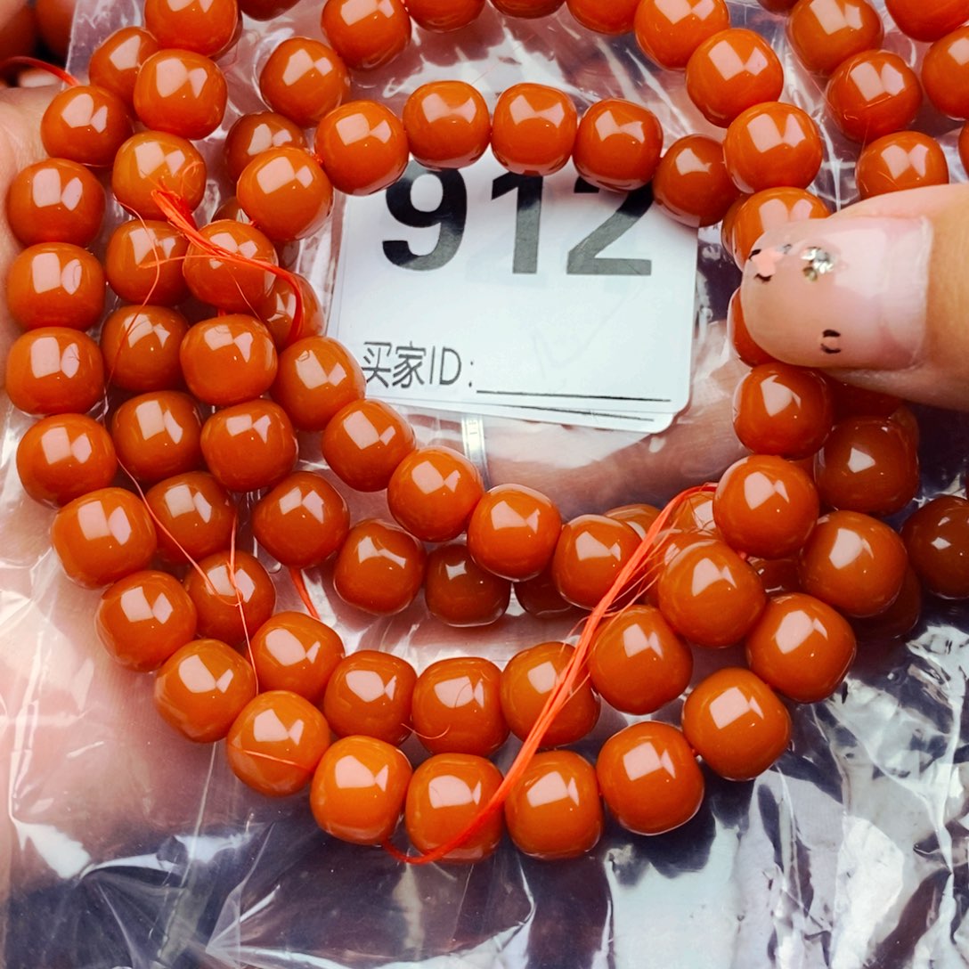 手链未镶嵌南红玛瑙随***?多圈卡9+